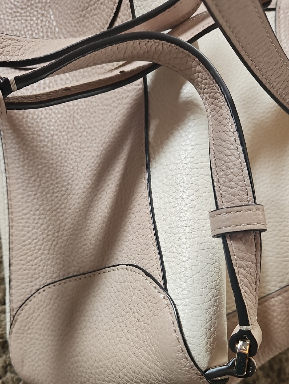 Kate Spade Backpack Excellent Condition - Picture 5 of 8